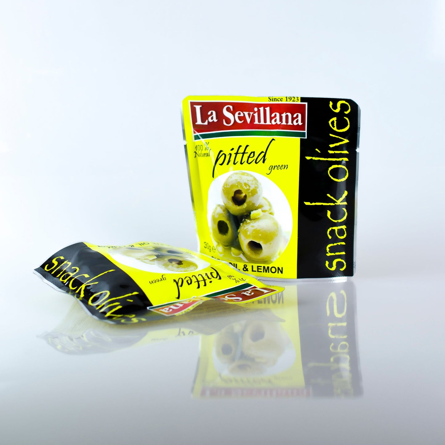 La Sevillana Green Ollives with olive oil & lemon pitted 30 g no brine