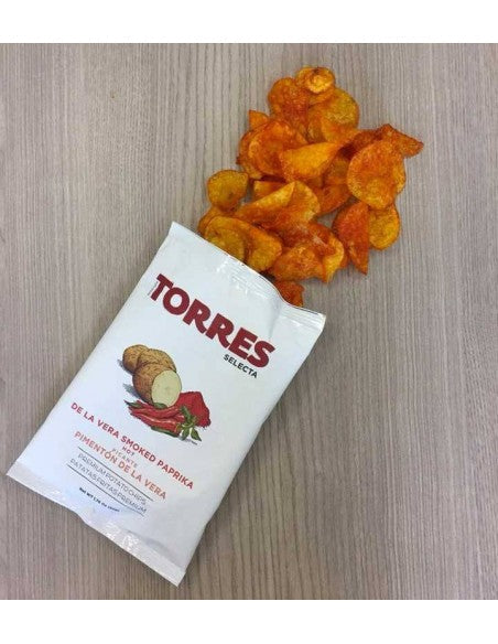 Torres Selecta Hot Smoked Paprika de la Vera Premium Potato Chips 50 g