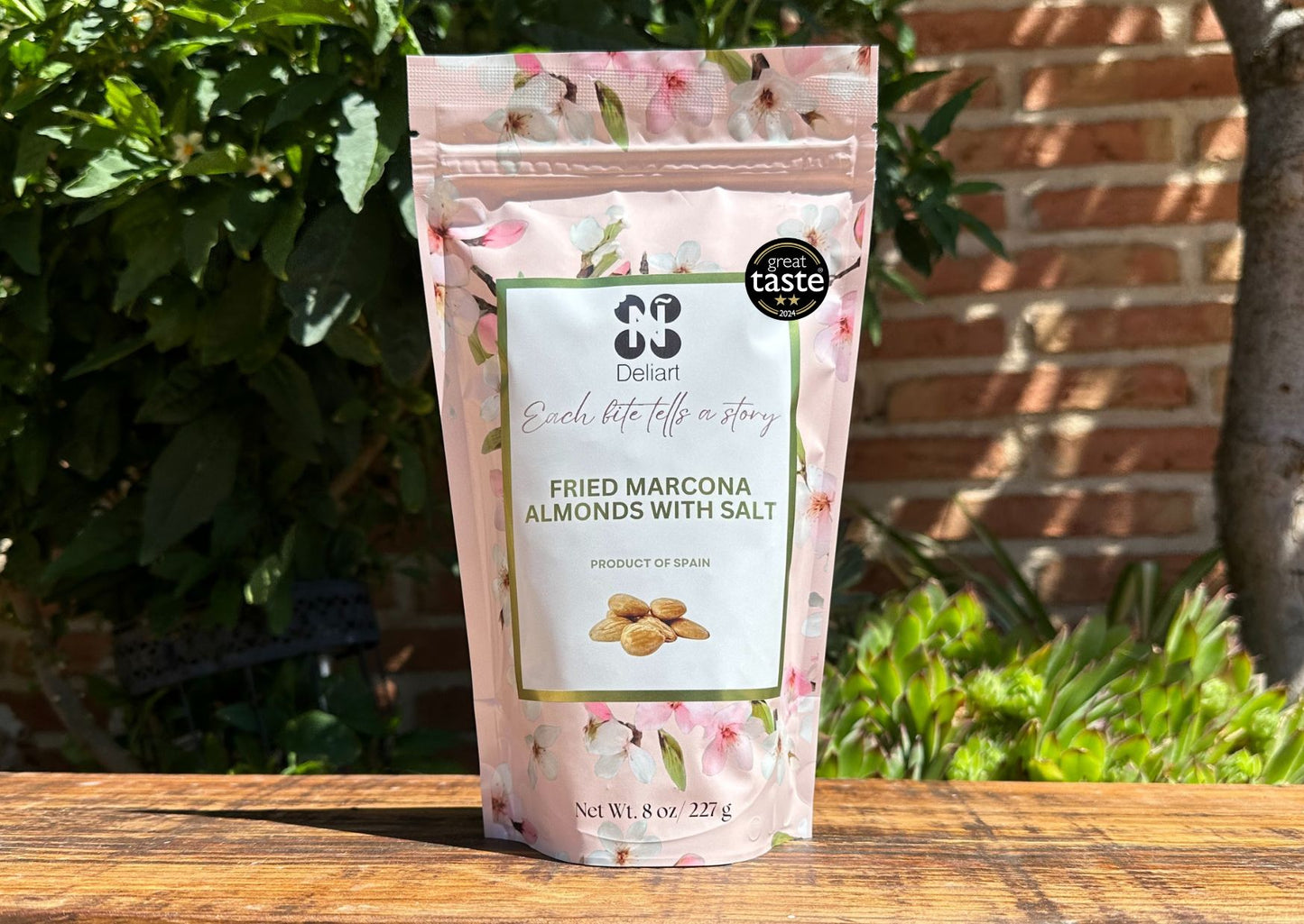 Deliart Fried Marcona Almonds with salt 227 g
