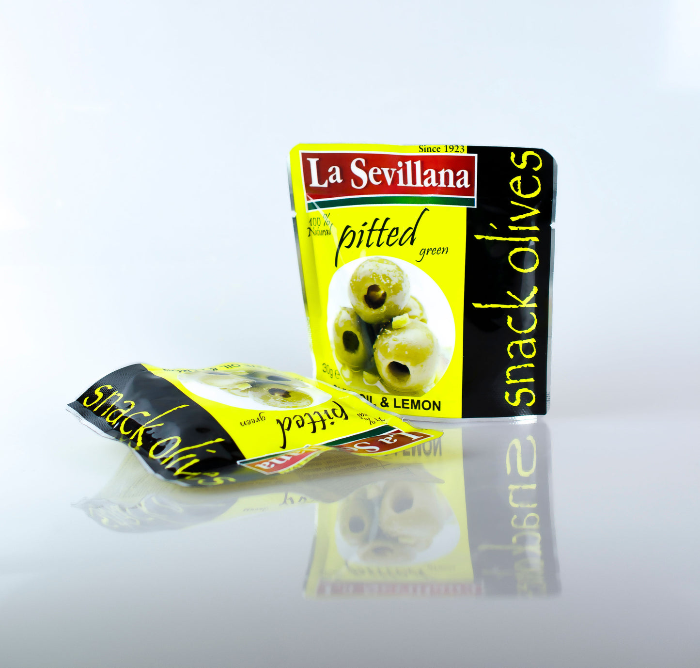 La Sevillana Green Ollives with olive oil & lemon pitted 30 g no brine