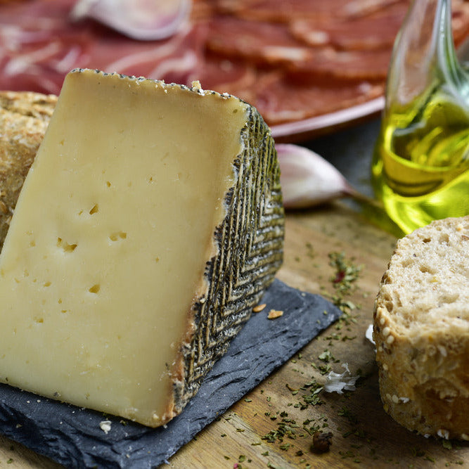 Senora de Fuentes Manchego Cheese DOP 6-9 months aged "CURED" 3 Kg approx