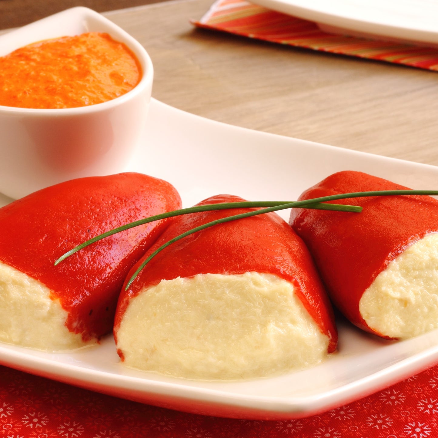 Mamia Red Peppers stuffed with Cod 270 ml